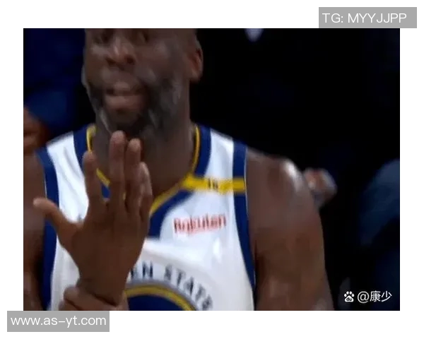 勇士队击败湖人队，夺取胜利：激情与荣耀的对决