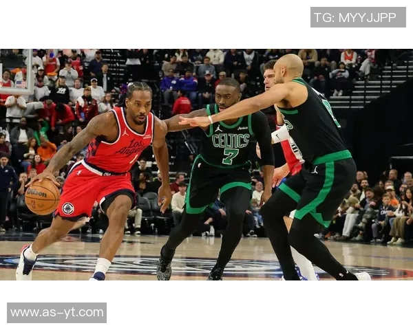 快船战胜凯尔特人发起反击：乘势追击力争赛季突破